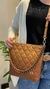 Bolsa Tatiana – Delicadeza que transita em cores na internet