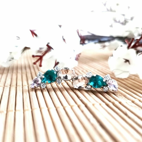 Ear Cuff em Pedras e Zircônias