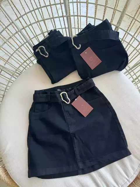 Saia Feminina Curta Jeans Preta Taise Ref. 675 Tamanho:40;Cor:Preto