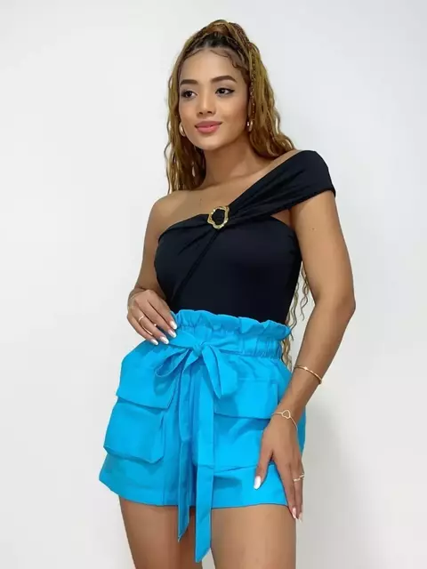 Shorts Feminino em Alfaiataria Marant Clochard com Bolsos Frontais Carmen Ref. 1428 Tamanho:G;Cor:Bege