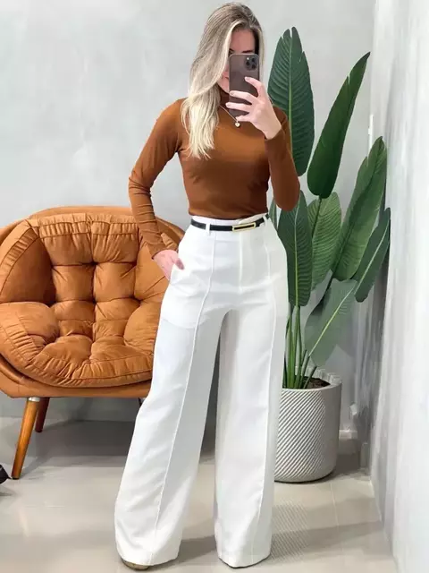 Calça Feminina Pantalona em Alfaiataria com Cinto Natasha Ref. 1013 Tamanho:M;Cor:Terracota