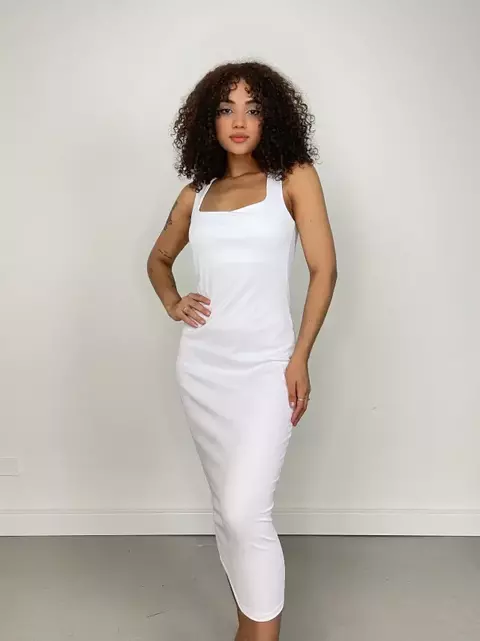 Vestido Feminino Midi em Ribana Decote Quadrado Taiane Ref. 1298 Tamanho:Único;Cor:Vermelho