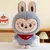 Coelho labubu brinquedo de pelúcia dos desenhos animados bonito boneca pano cri - Clicshopee.com