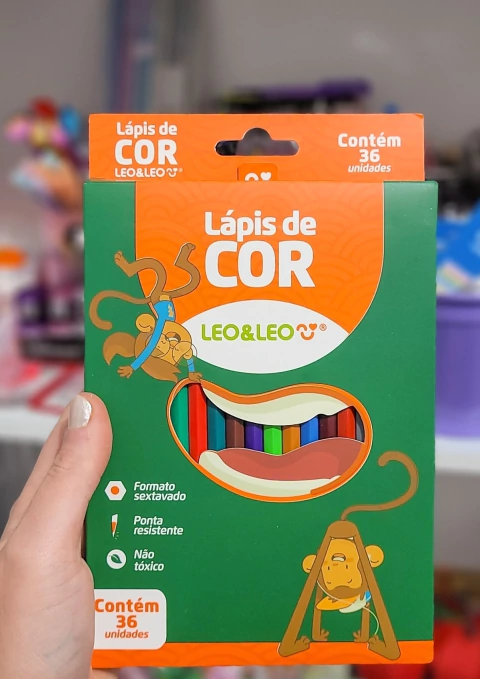 Lápis de cor escolar