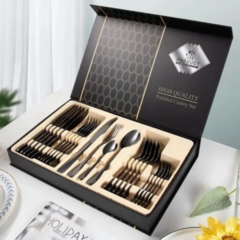Juego De Cubiertos 24 Piezas Negro - comprar online