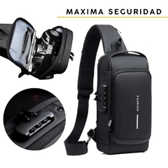 Mochila Bandolera Impermeable Antirrobo Negra en internet