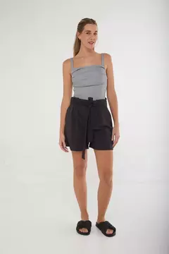 Short Capri