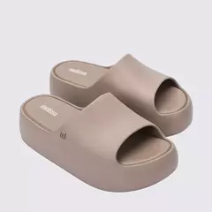 MELISSA FREE PLATFORM SLIDE AD - loja online