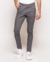 Pantalón Chino Hombre de Gabardina Gris Topo – Línea SELECT | MALEBO - comprar online
