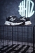 Tênis New Balance 9060 – Preto com Off-White e Detalhes Cinza na internet