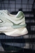 Tênis New Balance 9060 – Verde Menta Pastel com Branco e Cinza Claro
