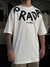 Camiseta Oversized Prada Milano na internet