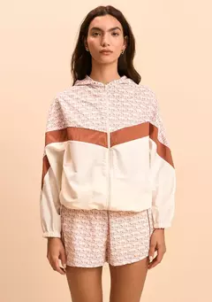 Jaqueta MR Living na internet