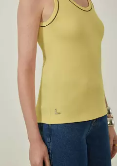 Regata MV Amarelo Decot Careca na internet