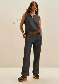 BLUSA SOLTA DECOTE CANOA SEM ALCA PADRAO - loja online