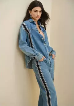 Camisa Jeans Morena Rosa na internet