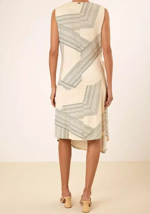 Vestido MV Solto Decot V Manga Curta