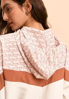 Jaqueta MR Living na internet