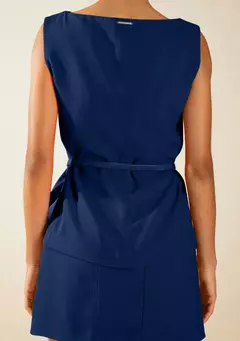 Regata decote canoa Marinho Morena Rosa - comprar online