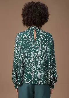 Camisa MV Verde Esmeralda na internet