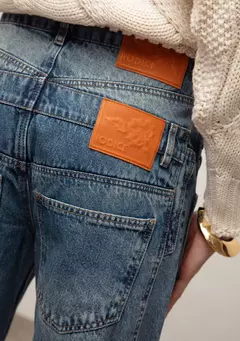 Calça Jeans Wide ID na internet