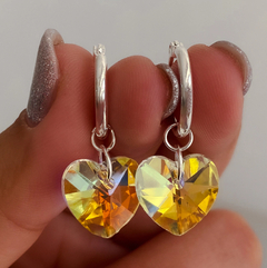 Aritos Argollas Con Corazón Cristal Acero Blanco Premium en internet