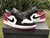 Imagem do Air Jordan 1 Low – Black Toe Red/White