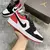 Air Jordan 1 Low – Black Toe Red/White na internet