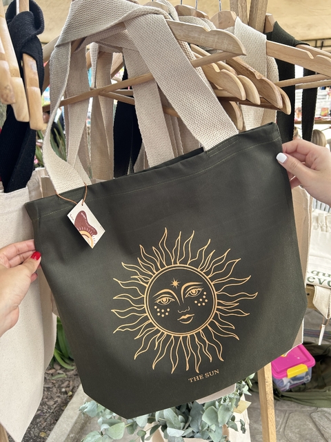 The Sun - comprar en línea