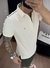 Polo Blinclass Off White - Listra Verde Ombro
