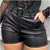 Short de Couro Fake Tecido Cirre Shorts Preto Com Cinto de Fivela Shortinhos Cin - loja online