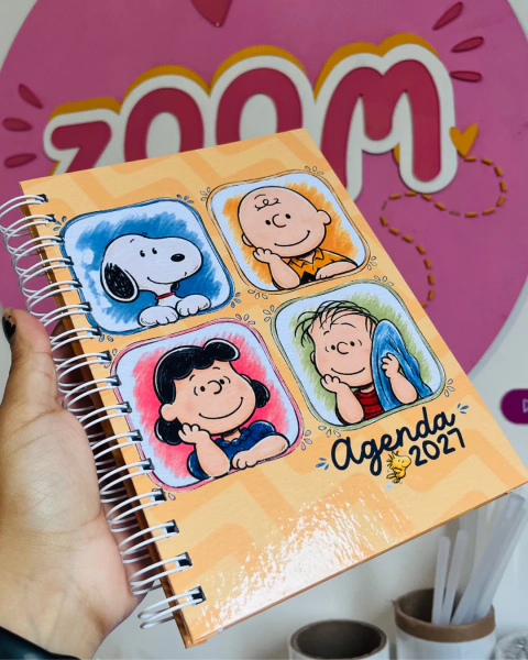 Agenda Snoopy 2027 Datada 2 Dias Por Página