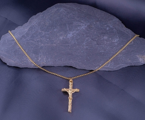 Crucifijo Hombre Dorado