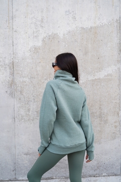 Buzo estrella - verde - sport fashion