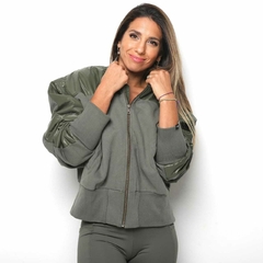 Imagen de campera bomber verde
