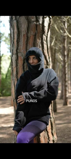 buzo trekking - negro - sport fashion