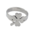 Anillo plateado trébol de la suerte (talle 6)