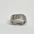Anillo acero quirúrgico 316 con microcircones y guarda central