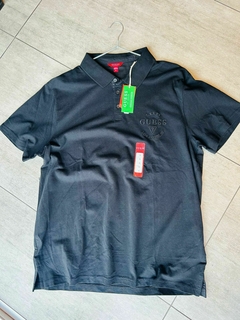 POLERA GUESS HOMBRE - NEGRA CLASICA PIQUE - comprar en línea