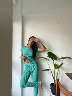 Pijama Basic en internet