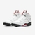 Air Jordan 5 Fire Red na internet