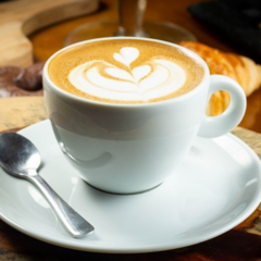 Caixa 5 Cappuccino 3 Corações Baixo Açúcar Profissional 1kg na internet