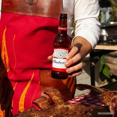 Pack 4 Cervejas Budweiser Long Neck 330ml + 2 Copos Oficiais - comprar online