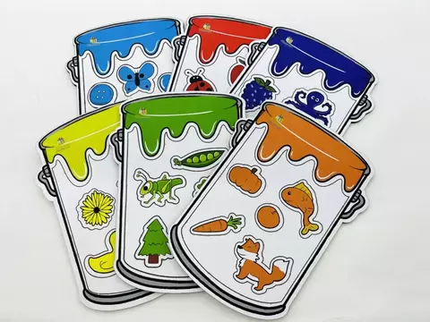 Balde de Cores – Materiais para Brincar – Brinquedo Terapêutico Infantil para Estímulo Sensorial e Coordenação Motora