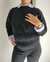 Sweater Calm – Tejido premium en blanco o negro - BRA