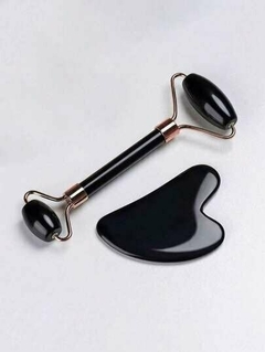 Set de rodillo + piedra gua sha negro - comprar online