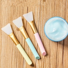 Pincel de silicona para mascarillas