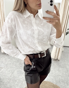 Camisa de broderie liso - comprar online
