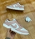 NIKE DUNK LOW PRO BRANCO/SALMÃO na internet