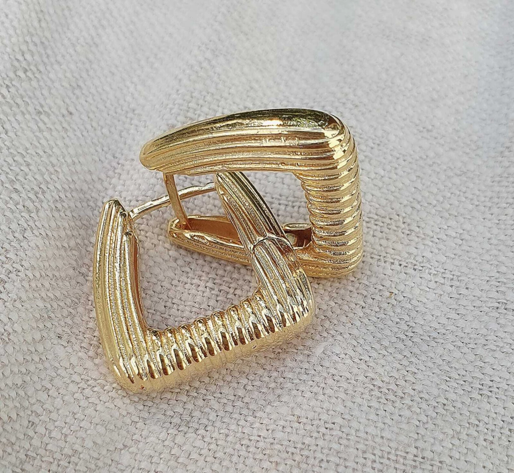 Brinco Argola Quadrada